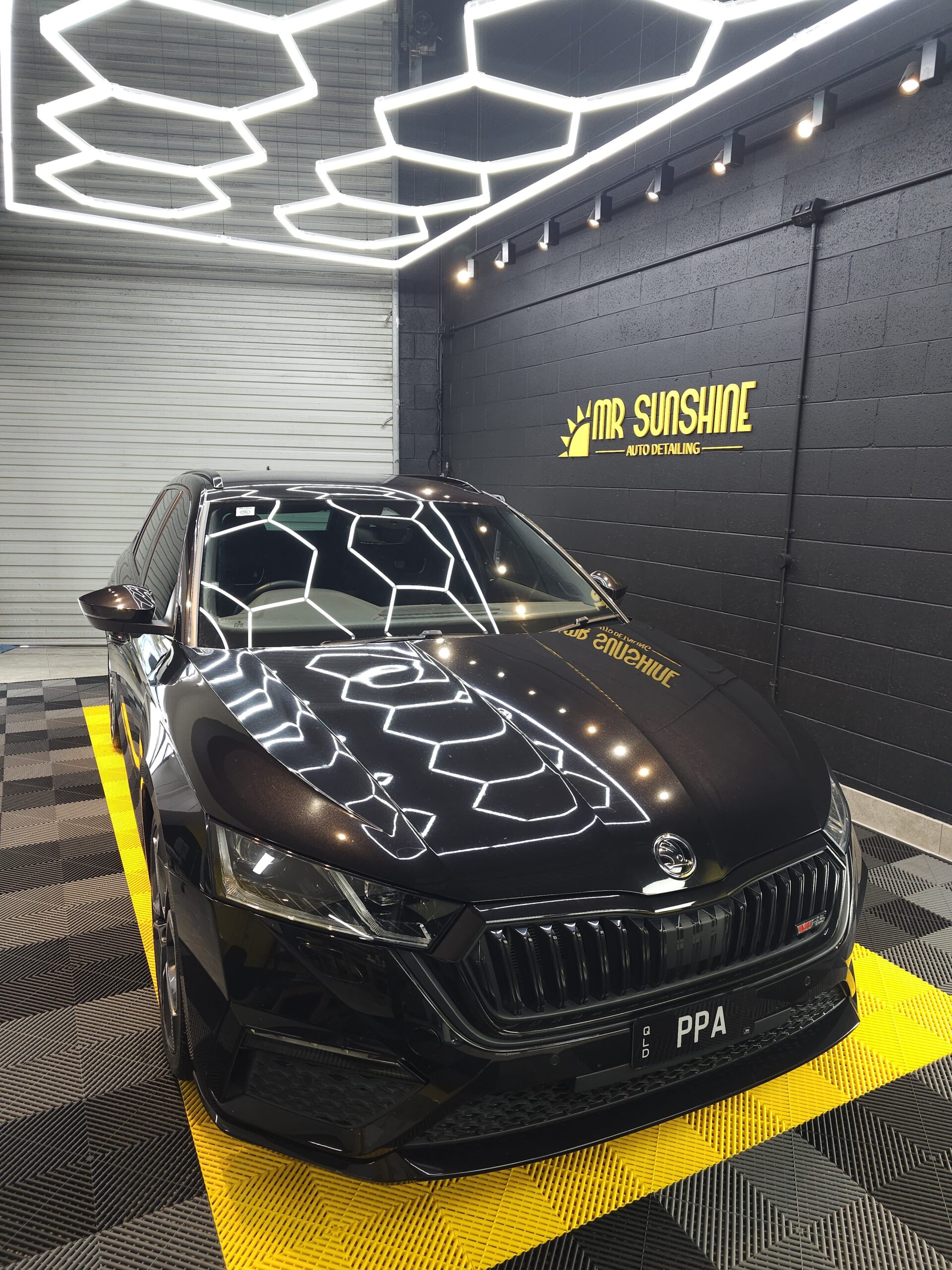 Picture of black Skoda | Featured image for the Car Overspray Removal page.